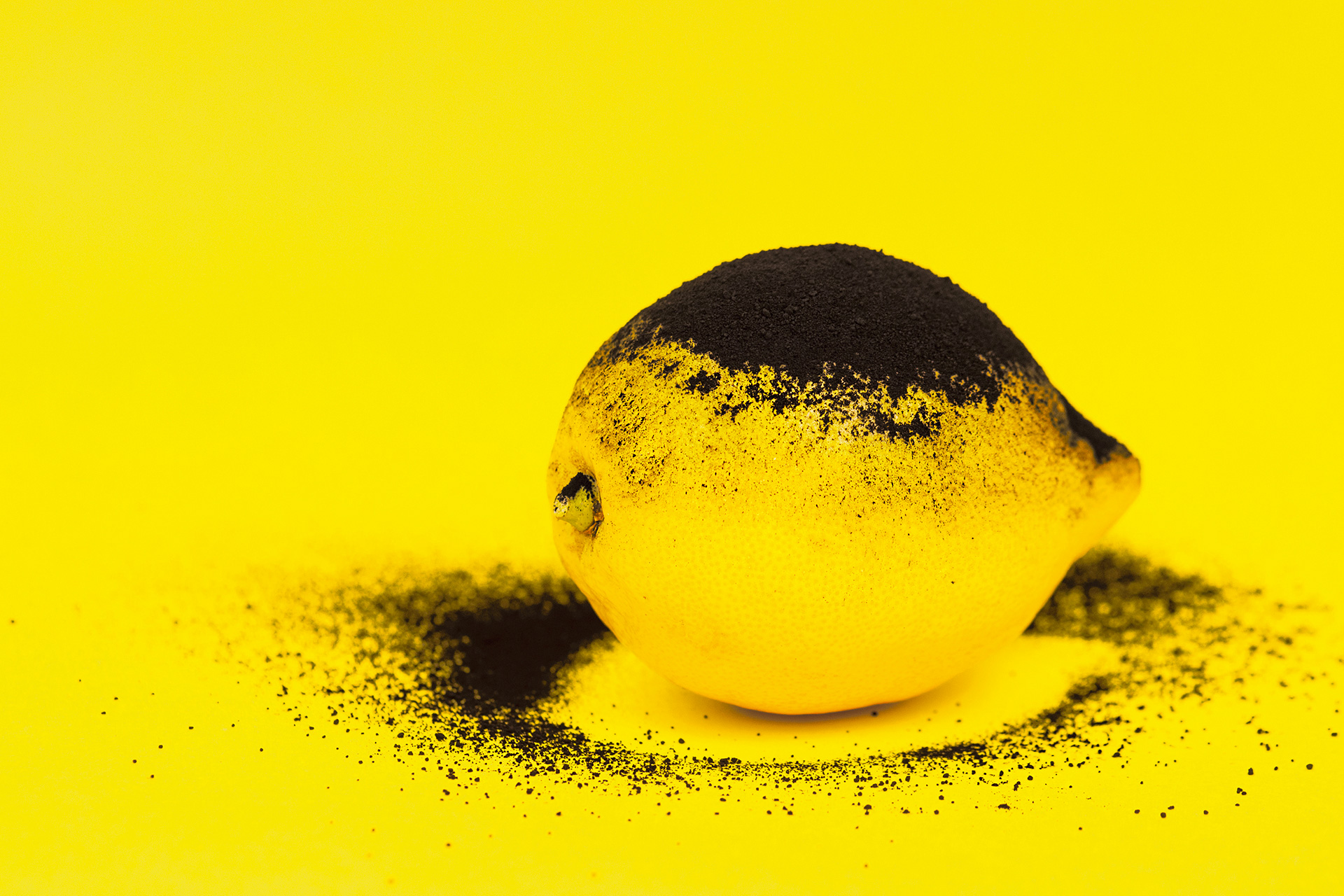 aire_food_peau_skin_citron_poudre_jaune_lemon_black