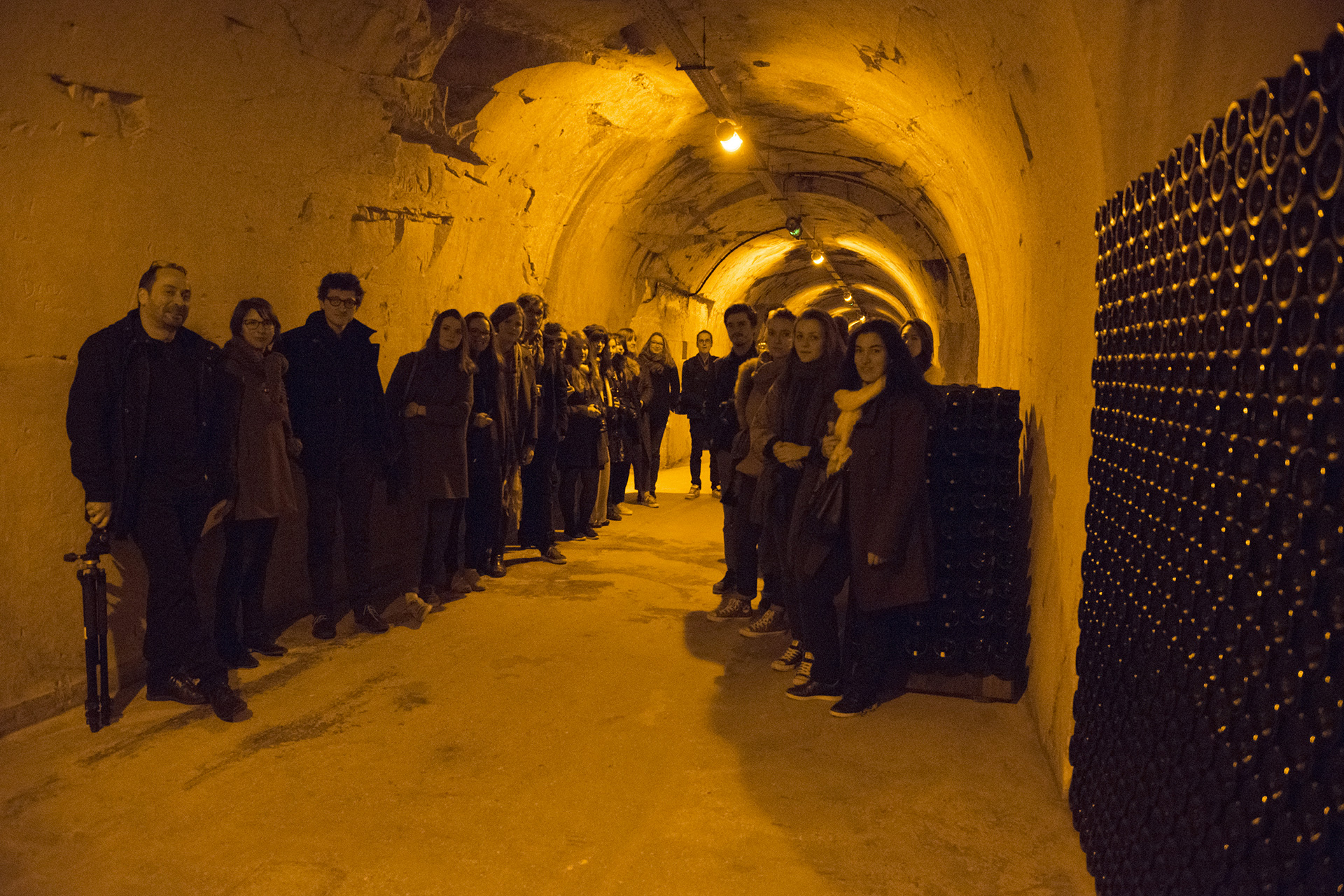 aire_food_taittinger_assemblage_caves_reims_champagne_groupe
